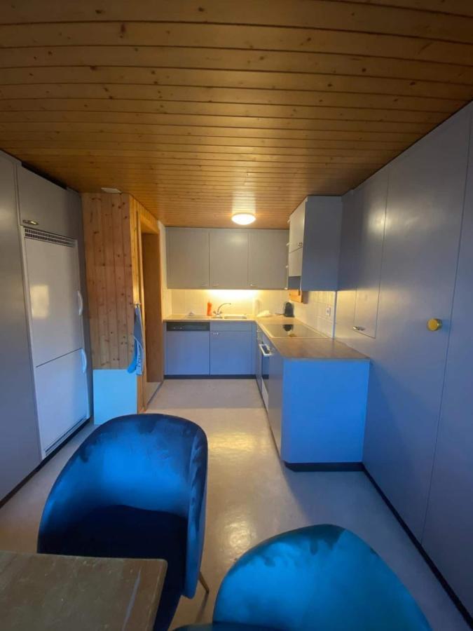 Schoene Ferienwohnung Mit Seeblick Thun Eksteriør bilde