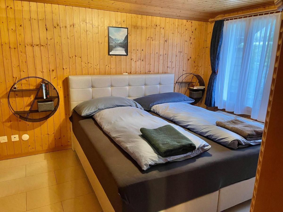 Schoene Ferienwohnung Mit Seeblick Thun Eksteriør bilde
