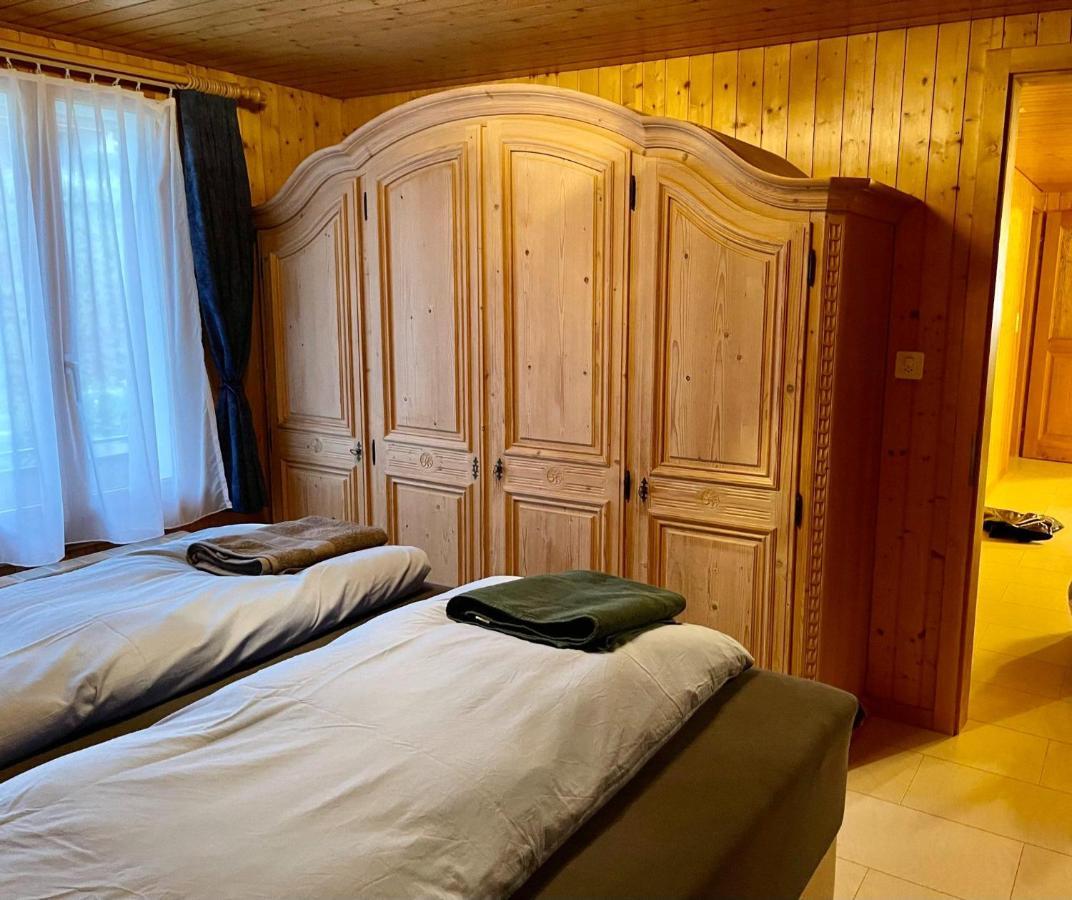 Schoene Ferienwohnung Mit Seeblick Thun Eksteriør bilde