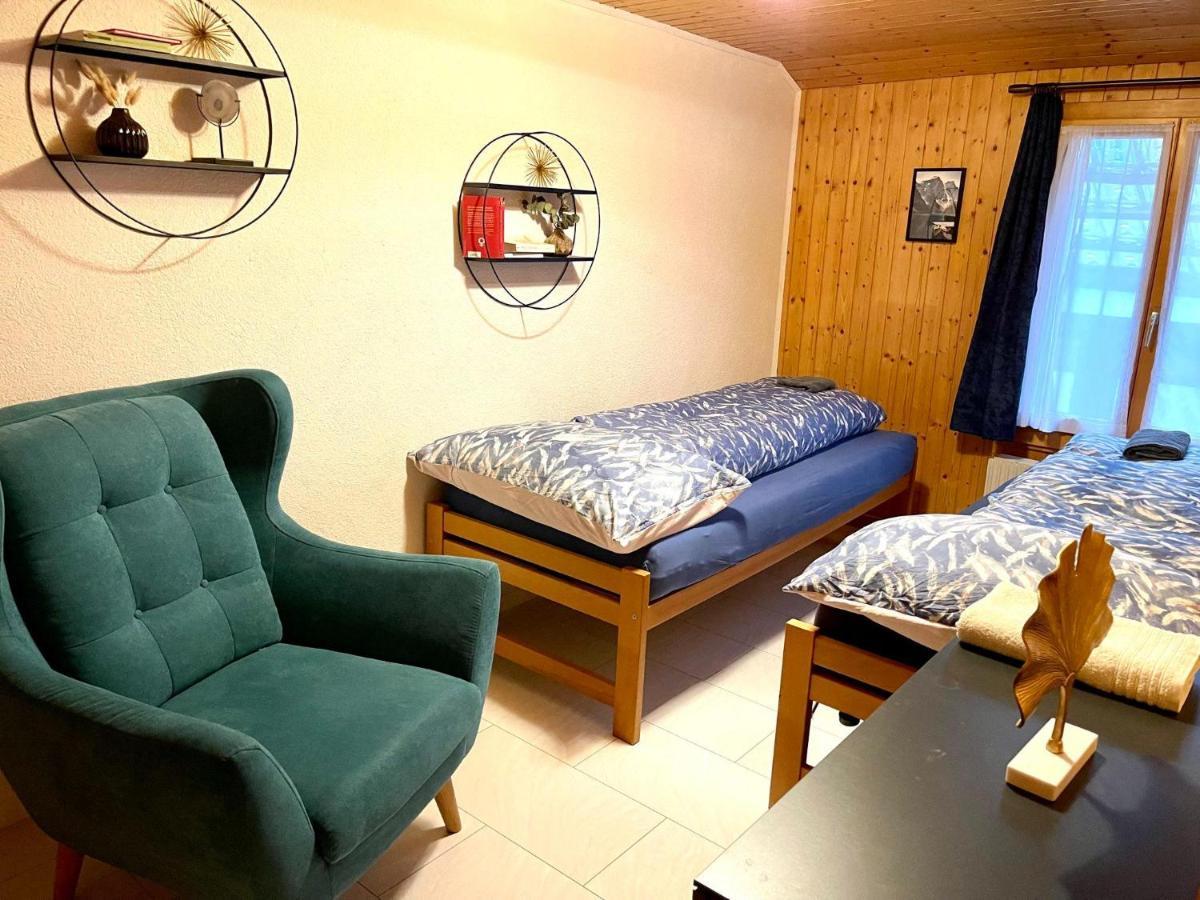Schoene Ferienwohnung Mit Seeblick Thun Eksteriør bilde