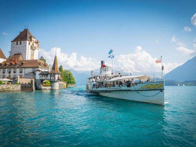 Schoene Ferienwohnung Mit Seeblick Thun Eksteriør bilde